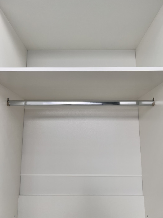 Шкаф Мадрид (1,6) с 6 ящ. внутри с зеркалом, Белый/Ателье светлое